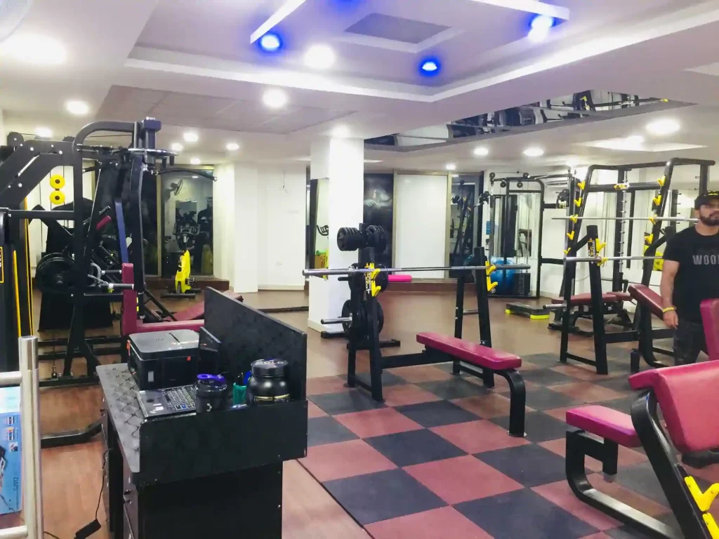 24 Fitness Studio best Zumba classes near vasant kunj